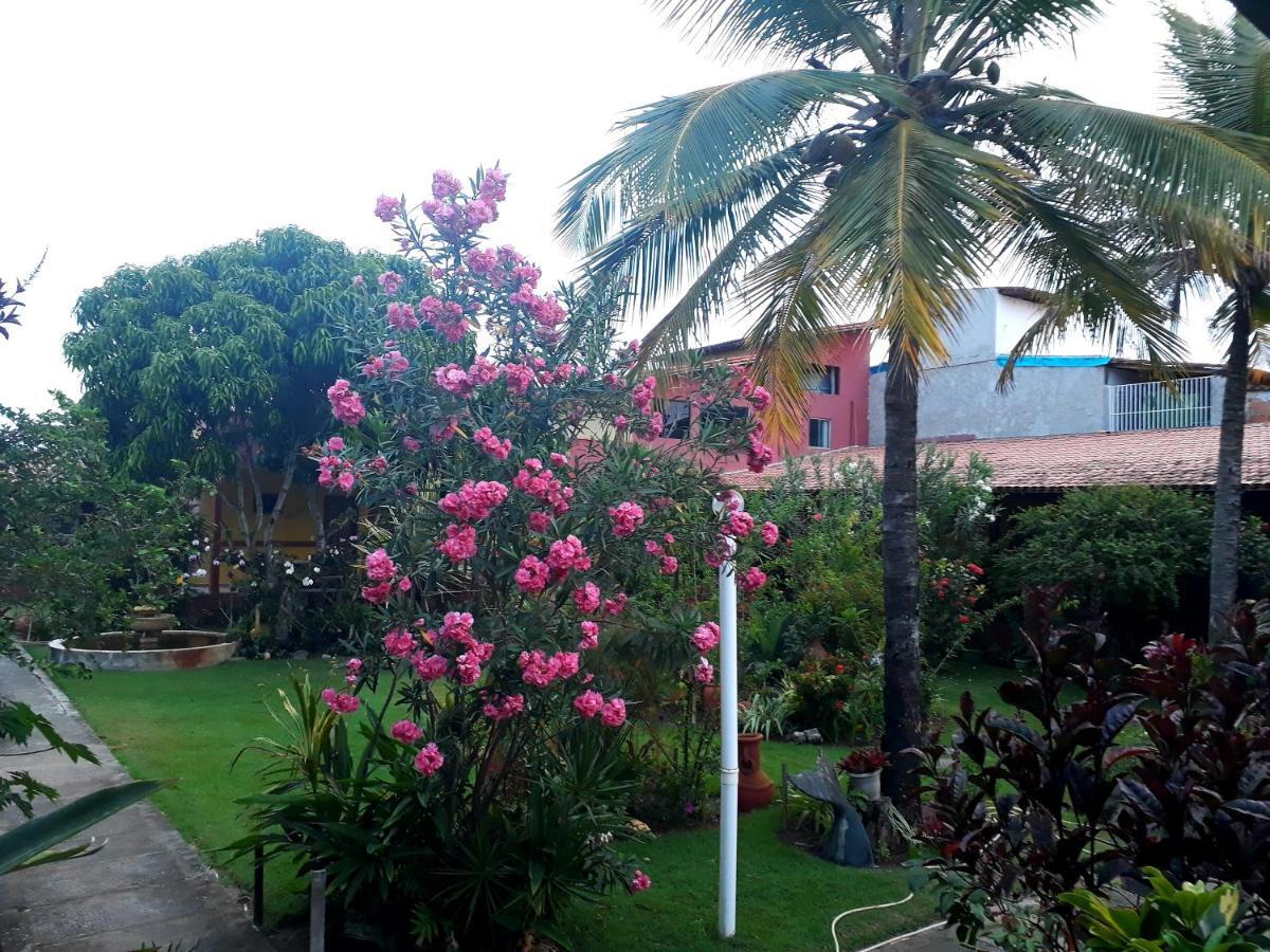 Pousada Bromelias - Suites E Aptos Nova Viçosa Kültér fotó