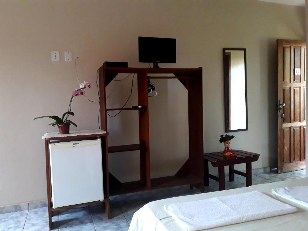 Pousada Bromelias - Suites E Aptos Nova Viçosa Kültér fotó